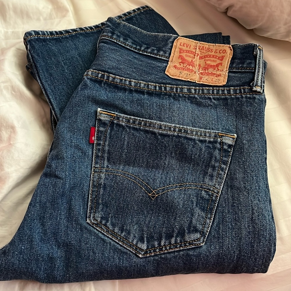 Levi’s 501 medium wash denim jeans 34 x30
